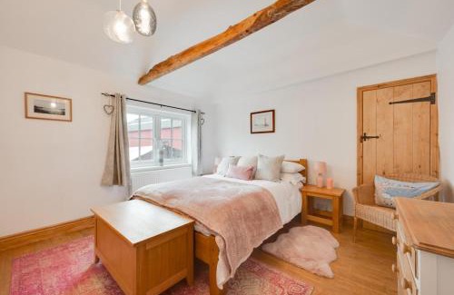 Martlesham Heath House | Lime Quay Cottage