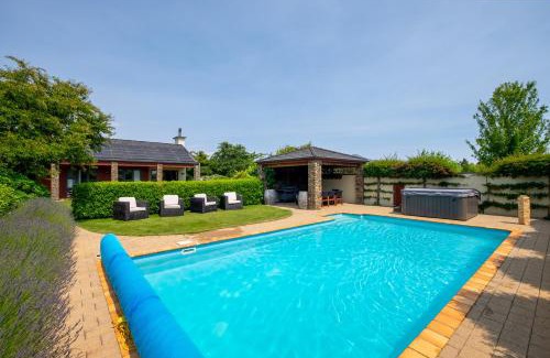 Luggate Cabin | Lime Tree Lodge