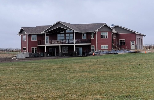 Torrington House | Linden's Peaceful Paradise