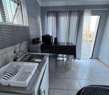 Mossel Bay Apartment | Lion's Cave 2