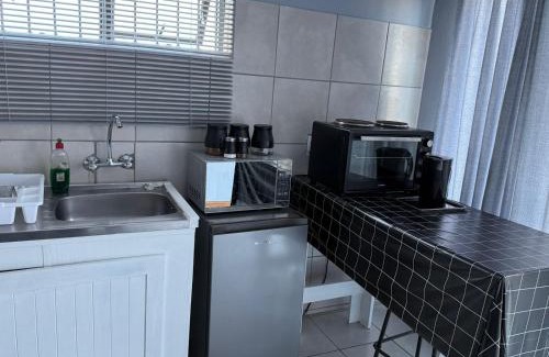 Mossel Bay Apartment | Lion's Cave 2