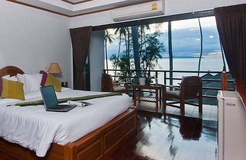Lipa Noi Hotel | Lipa Bay Resort