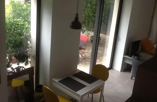 Gigean House | Liris Bleu