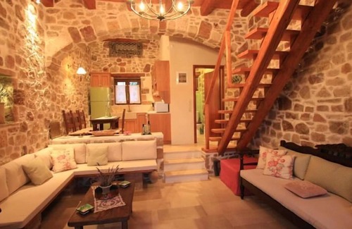 Xerokampos House | Lithos Traditional Houses