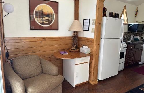 Red River House | Little Deuce Coupe