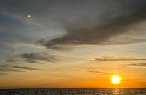 Bai Lan Resort | LITTLE EDEN Bungalows