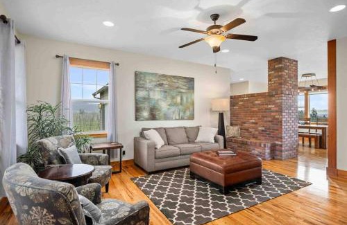 Newberg House | Little Farm