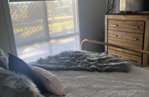 Broken Hill House | Little Gem On Williams