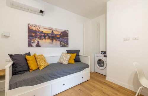 Trionfale Apartment | Little House 15