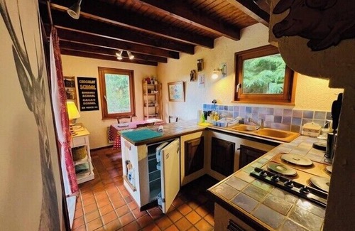 Granges-Aumontzey Ski Chalet | Little Paradise hidden from view :)