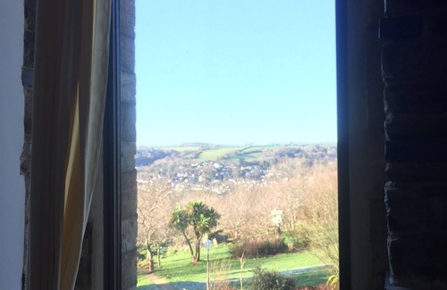 Lostwithiel Cottage | Little Peregrine, an Idyllic quiet cottage at Peregrine Hall.