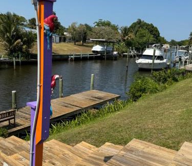 River Park House | Little Piece Of Heaven, on the river