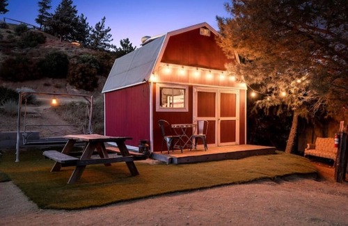 Leona Valley House | Little Red Barn