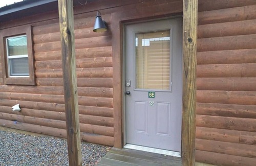 Heber Springs Cabin | Little Red River Front Cabin