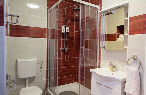 Varazdin Apartment | Little Vienna Gold Apartment