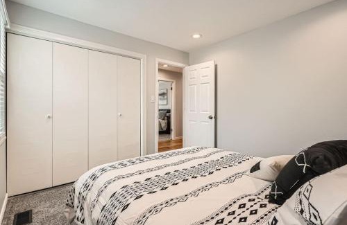 Littleton House | Littleton DTC updated GEM with Hot Tub!