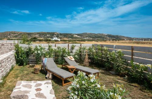 Milos Apartment | Livadi Resort