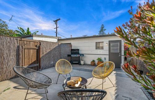 Pacific Beach Apartment | Live like a local - Studio with huge backyard