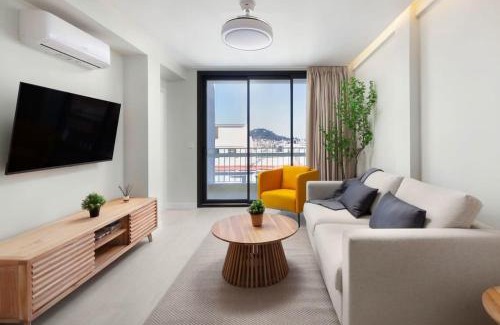 Gamarra Apartment | Live Like a Local Your Comfortable Retreat at Pas
