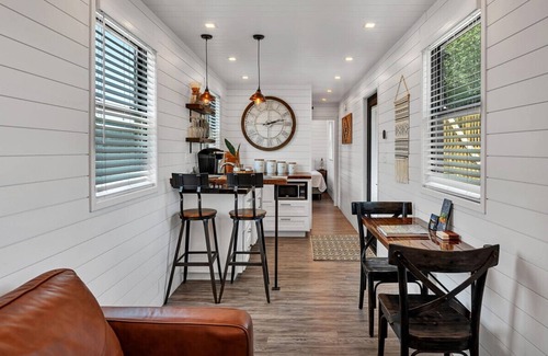 Waco House | Live Oak | Unprecedented Aerial Container Home