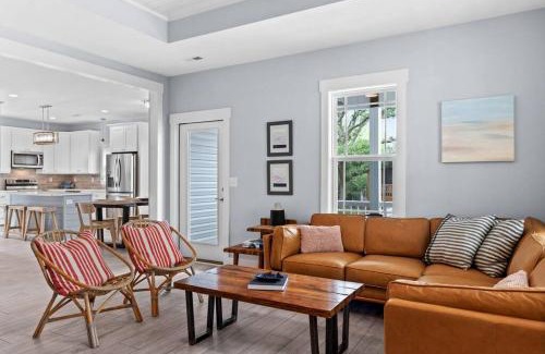 Long Beach House | Live Oak Villa~OKI Beach Retreat