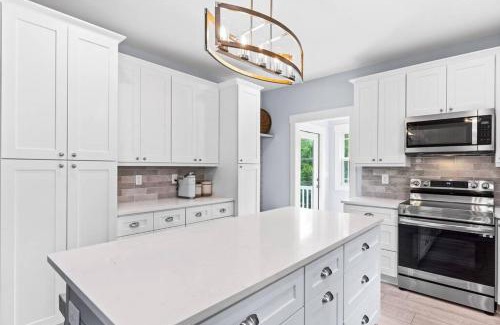 Long Beach House | Live Oak Villa~OKI Beach Retreat