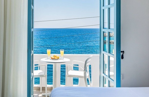 Khora Sfakion Hotel | Livikon by the Sea