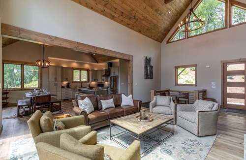 Banner Elk House | Livin' Lodge at Eagles Nest - Hot tub, Views, Pool table, Pet Friendly!