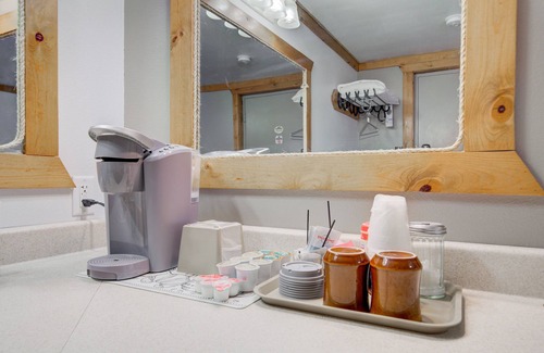 Livingston Hotel | Livingston Inn - Historic