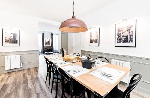 Saint-Vincent-de-Paul Apartment | LivinParis - Luxury 3 & 4 Bedrooms Montmartre I