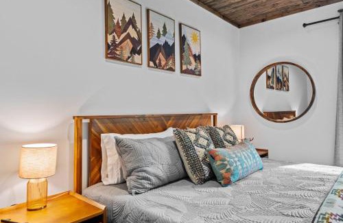 Banner Elk House | Llama Creek Cabin at Eagles Nest