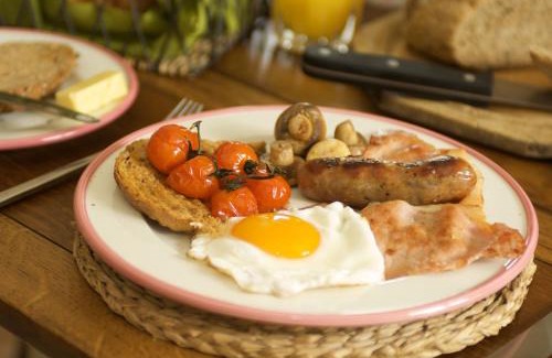 Carnhedryn Bed & Breakfast | Llety Farm