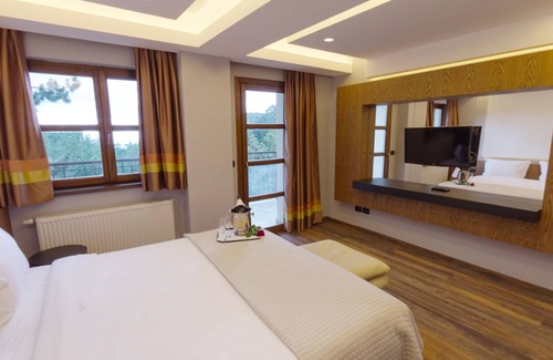 Orikum Hotel | Llogora Tourist Village