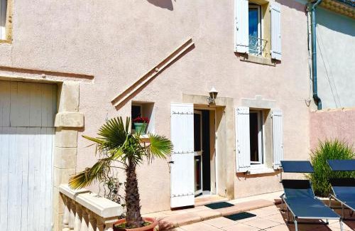 Saze House | Loca-Moulins