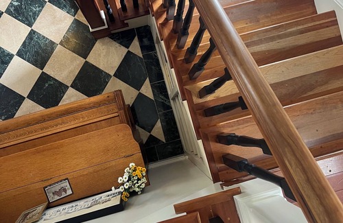 Dexter Bed & Breakfast | Located 9.5 miles from the Michigan Stadium! Your family will be close to everything when you stay at this centrally-located historic home. Walk downtown for a visit to the Dexter Bakery and Creamery. Take a stroll or bike ride on the B2B trai