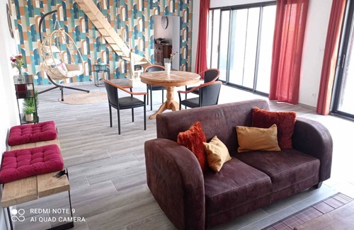 Ouveillan House | Location Saisonnière Vacances le Long du Canal du Midi