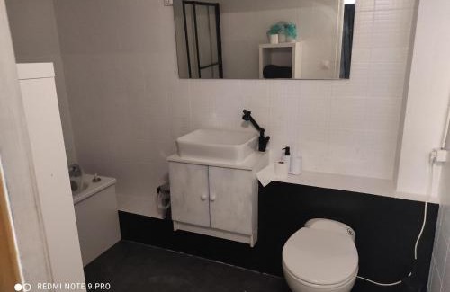 La Riviere-Saint-Sauveur Bed & Breakfast | Location vacances chez nana