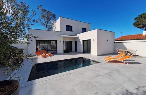 Saint-Andre House | Location Villa Climatisée Avec Piscine