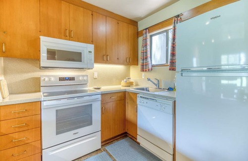 Black Butte Ranch Condo | Lodge Condo 32, 33 & 34 - Close to Black Butte Lodge