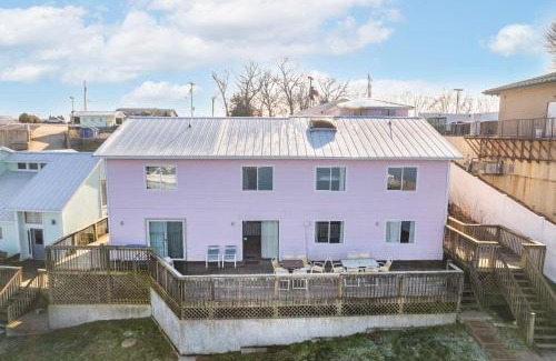 Lake Ozark House | Lodge Sleep 16- Bachelor/bachelorette Parties Welcome!
