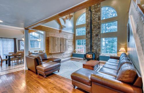 Kodiak House | Lodge Style Living Spacious 5BR Reunion Getaway