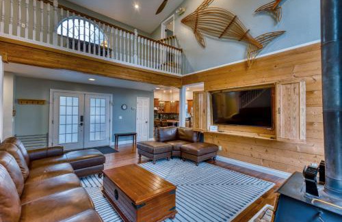 Kodiak House | Lodge Style Living Spacious 5BR Reunion Getaway