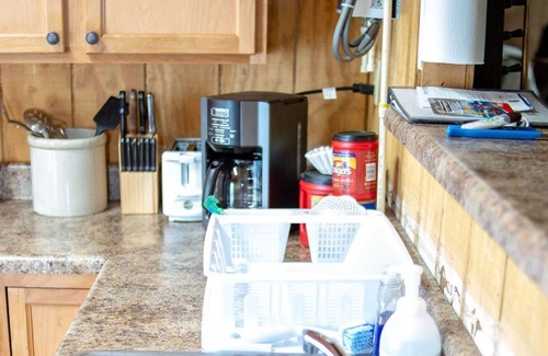 Tiptonville House | Lodge that sleeps 16! Ideal for Fishermen, Family reunions, Hunters and Tourist!