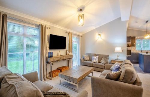 Llwyndyrys House | Lodge Twenty Six