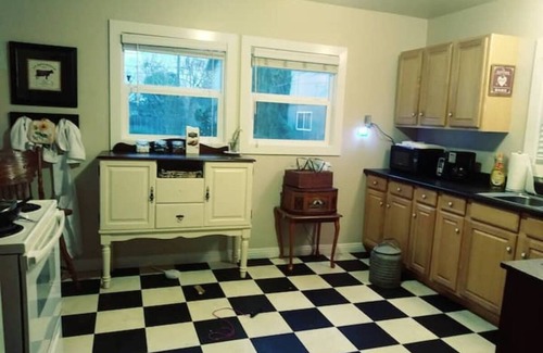 Lodi Cottage | Lodi Cottage ~ Your Private Retreat