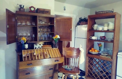 Lodi Cottage | Lodi Cottage ~ Your Private Retreat