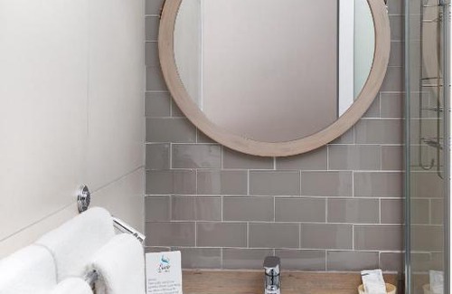 George Central Hotel | Loerie Guest Lodge