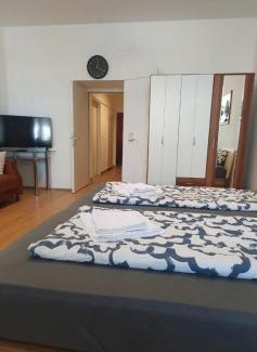 Simmering Apartment | Loevly 1BR Apt in the Heart of Vienna