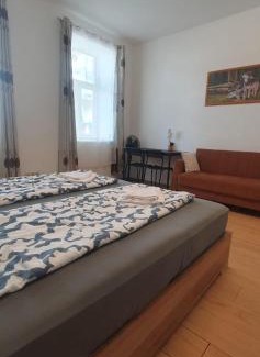 Simmering Apartment | Loevly 1BR Apt in the Heart of Vienna