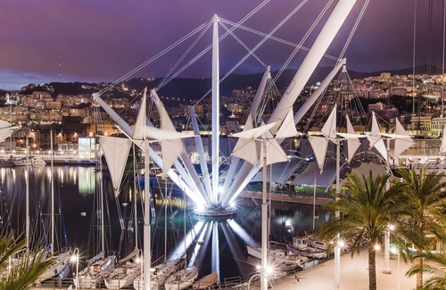 Genoa Historical Centre Apartment | Loft at the aquarium (with possibility of parking)